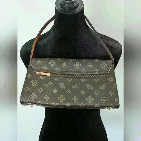 Gorgeous Brown Leather Shoulder Purse - Picture 2 of 6